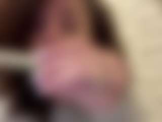 Live-camshow met EileenMahurin - Small Tits Young Adult op Camsoda