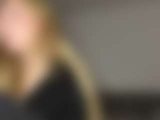 Live cam show with Rachel - Spank Blonde Hair on Camsoda