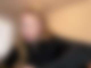 Live cam show with Rachel - Full Nudity on SquirtSoMuch