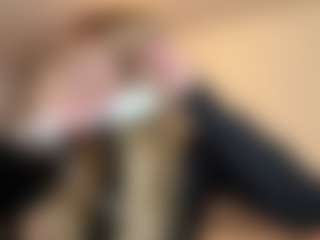 Live cam show with Rachel - Blue Eyes on iamadamtest123.com