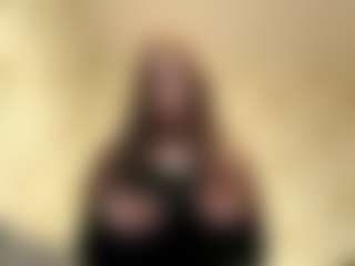 LavernOndrey's Live Sex Cam Show