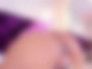 Live cam show with Lia-Valentina - Fuck Machine on live18s.com