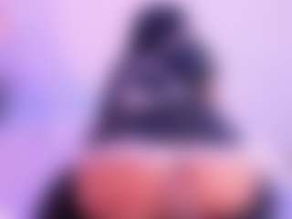 Live cam show with LorenWhitee - Flat Chested on Camsoda