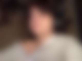 Live cam show with NadineCranson - Brown Eyes Brown Hair on TottyGirls