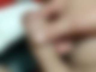 Simone's Live Sex Cam Show