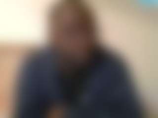 Show live cam dengan 11Thrilla - Brown Eyes di Camsoda
