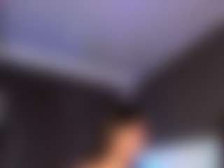 antonellaaferrer's Live Sex Cam Show