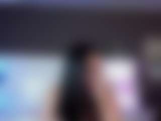 Live cam show with antonellaaferrer - Strip on slutload