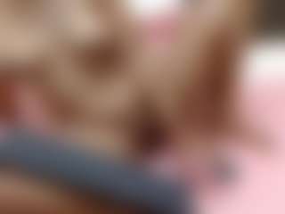 Ava-anyaa's Live Sex Cam Show