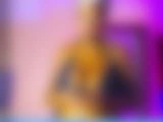 Live cam show with Dutch Coco - Thick on StripNow