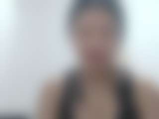 Live cam show with EllenMoultrie - Strip Asian on CamClone
