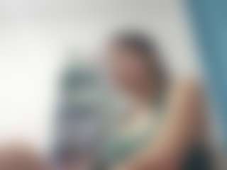 Live cam show with EllenMoultrie - Brown Eyes Asian on Camsoda