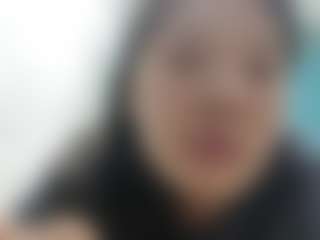 Live cam show with EllenMoultrie - Strip Asian on Dolls Live