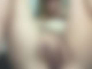 Live cam show with KristiRocca - Blue Eyes on Hubzter Live