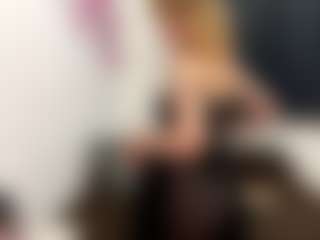 Live cam show with KristiRocca - Smoke on Camsoda