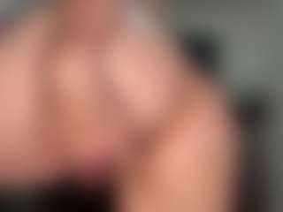 KristiRocca's Live Sex Cam Show