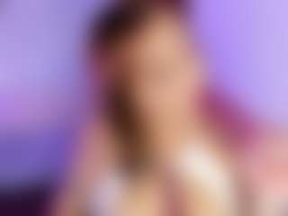 Live cam show with Lorena thompson - Squirt on CamSodaAdn