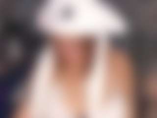 Live cam show with Lorena thompson - BBW Young Adult on Soda Cam