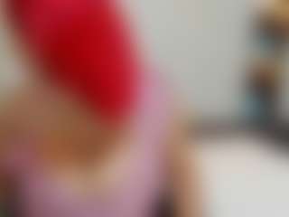 Live cam show with Vivi-Nash - Public Red Hair on Fit Hotties