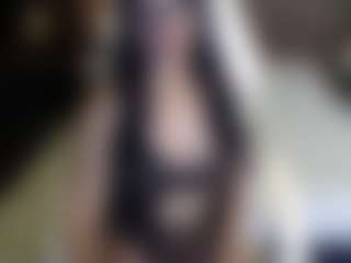 Carolinasaenz's Live Sex Cam Show