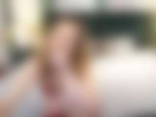 GoldenLacee's Live Sex Cam Show