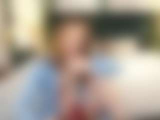 GoldenLacee's Live Sex Cam Show