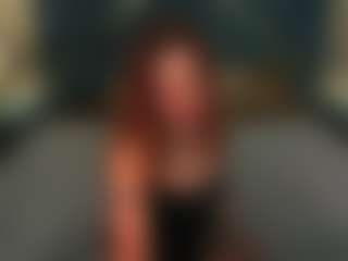 Live cam show with GoldenLacee - Orgasm on StripNow