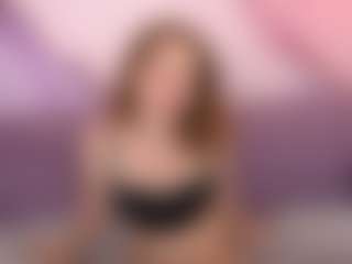 Live cam show with GoldenLacee - Blonde Hair on sexylive.show