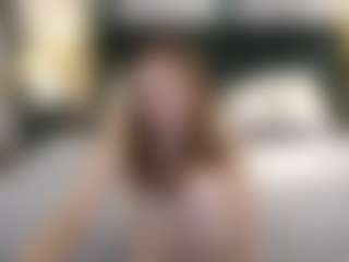 GoldenLacee's Live Sex Cam Show