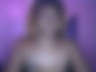 naturalkelsey's Live Sex Cam Show