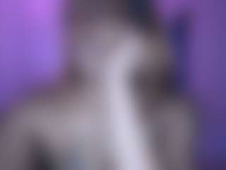 naturalkelsey's Live Sex Cam Show