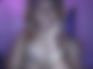 naturalkelsey's Live Sex Cam Show