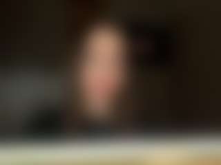 Live cam show with Pritydiana19 - Smoking on Cam Slut