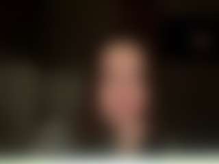 Live cam show with Pritydiana19 - Middle Aged on StripNow