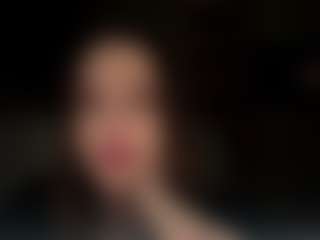 Live cam show with Pritydiana19 - Smoking on hotwifechat.live