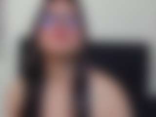 Live cam show with AndreaMagazine - New Brown Eyes on Camsoda
