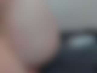 Live cam show with AndreaMagazine - White Teen (18+) on Soda Cam | colombia