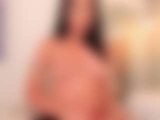 kylie-monnrooe's Live Sex Cam Show