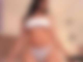kylie-monnrooe's Live Sex Cam Show