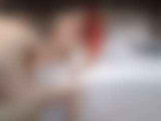 Live cam show with SnowFox - Red Hair Cum on Hubzter Live
