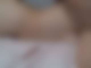 Live cam show with SnowFox - Public Red Hair on SquirtSoMuch