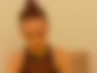 Live cam show with Ammellia - Brown Eyes Brown Hair on xxxlivecams.org