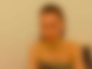 Live cam show with Ammellia - Brown Hair on infinitiblacc.com