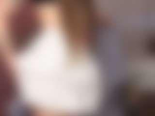 Live cam show with Celeste-Shine - Green Eyes on Camiplay Live