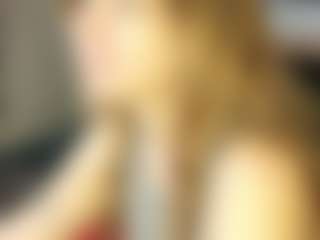 Celeste-Shine's Live Sex Cam Show