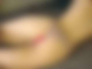 Celeste-Shine's Live Sex Cam Show