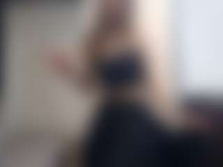 Live cam show with CoryLitzenberg - Brown Hair Teen (18+) on AdultVida.com
