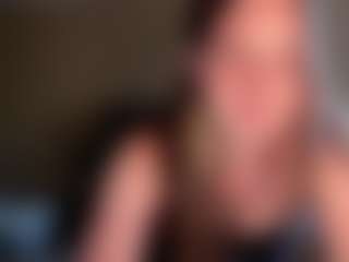 Live cam show with CrystleGaither - White Teen (18+) on Milfs Live | united states