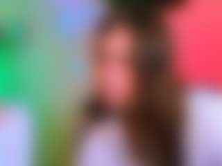 Live-camshow met emma-landd - Young Adult op Camsoda