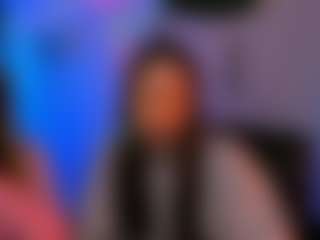Live cam show with emma-landd - Ass Bouncing on Dolls Live